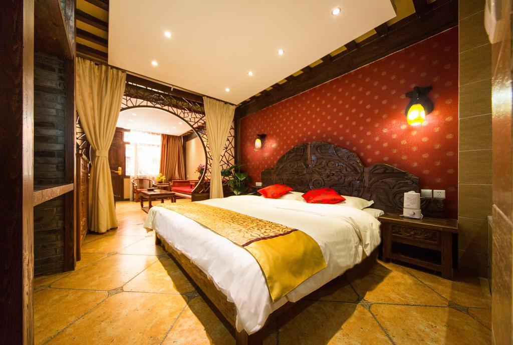 He Mu Ju Inn Zhongyi Branch Lijiang  Eksteriør bilde