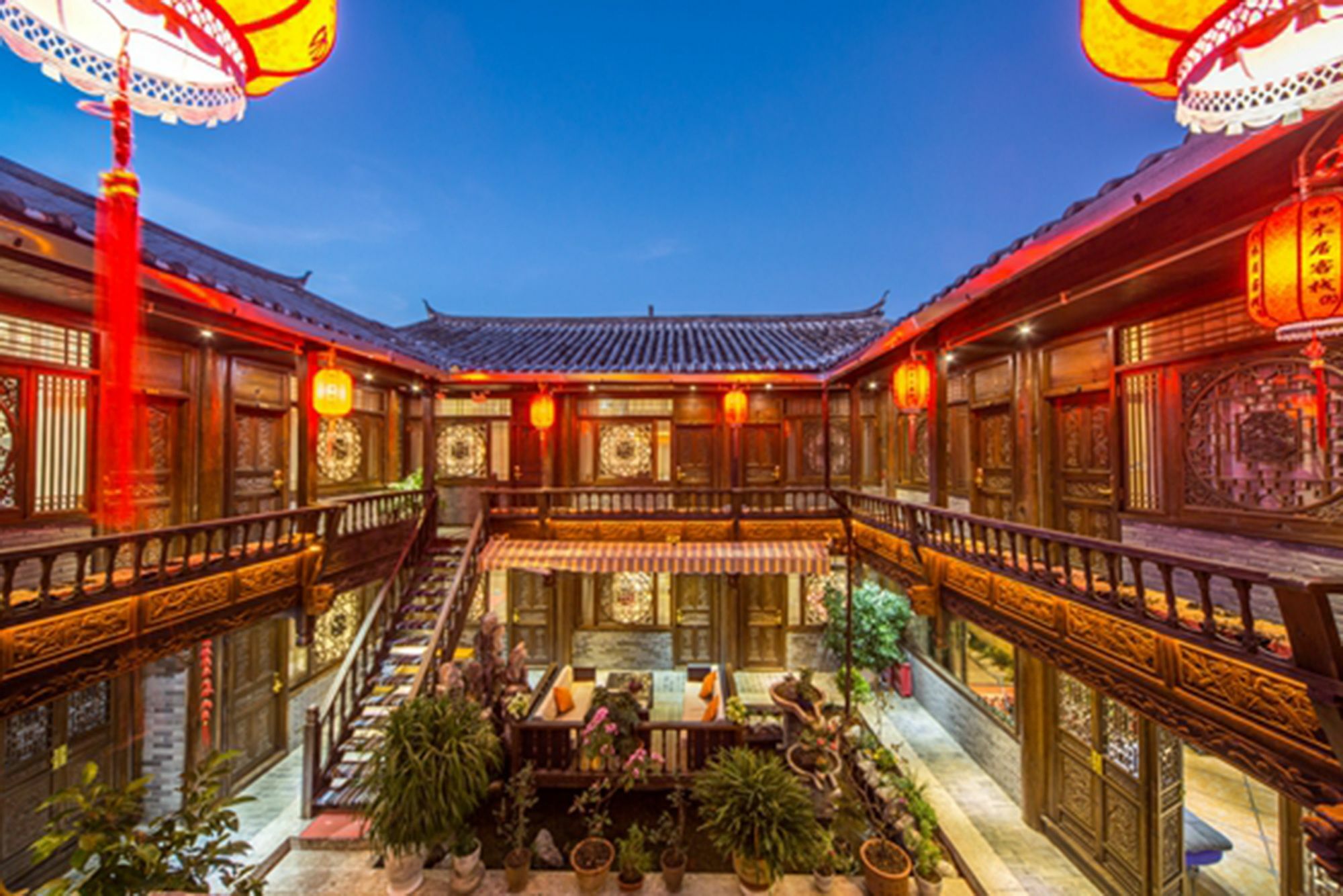 He Mu Ju Inn Zhongyi Branch Lijiang  Eksteriør bilde